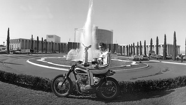 being-evel-knievel-movie-johnny-knoxville-mat-hoffman-tony-hawk-960.jpg